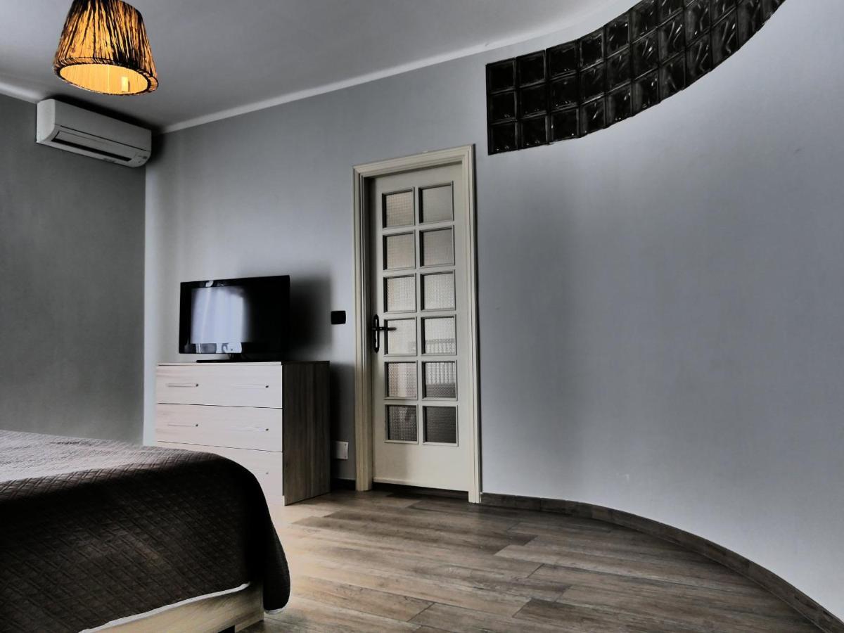 Appartamento Panoramico Nizza Monferrato Eksteriør billede