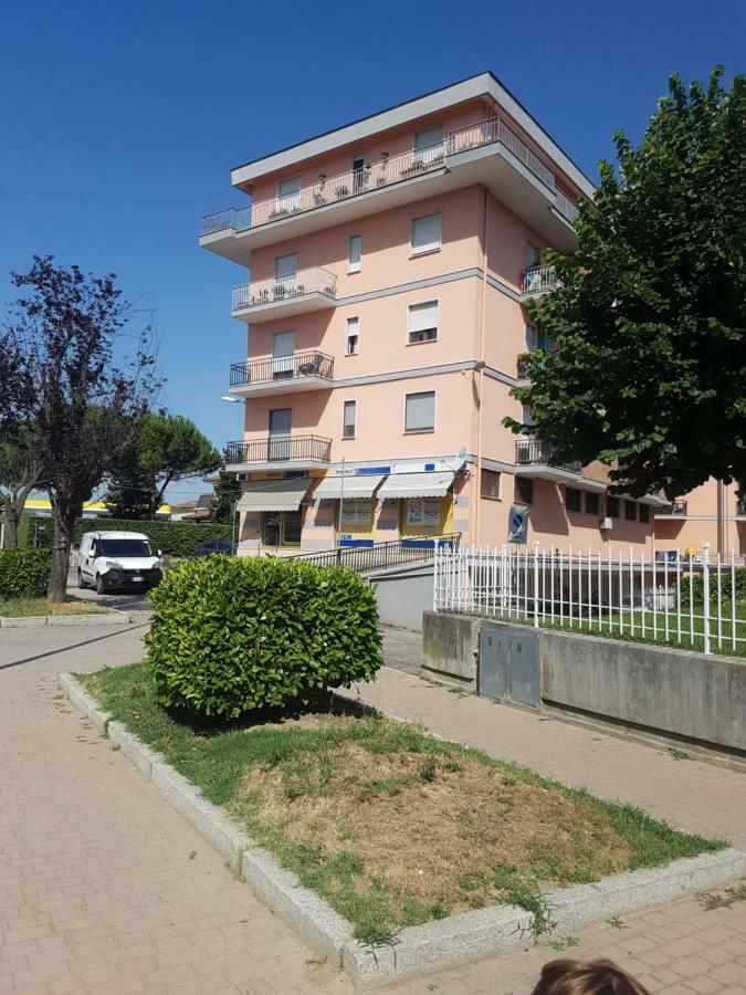 Appartamento Panoramico Nizza Monferrato Eksteriør billede